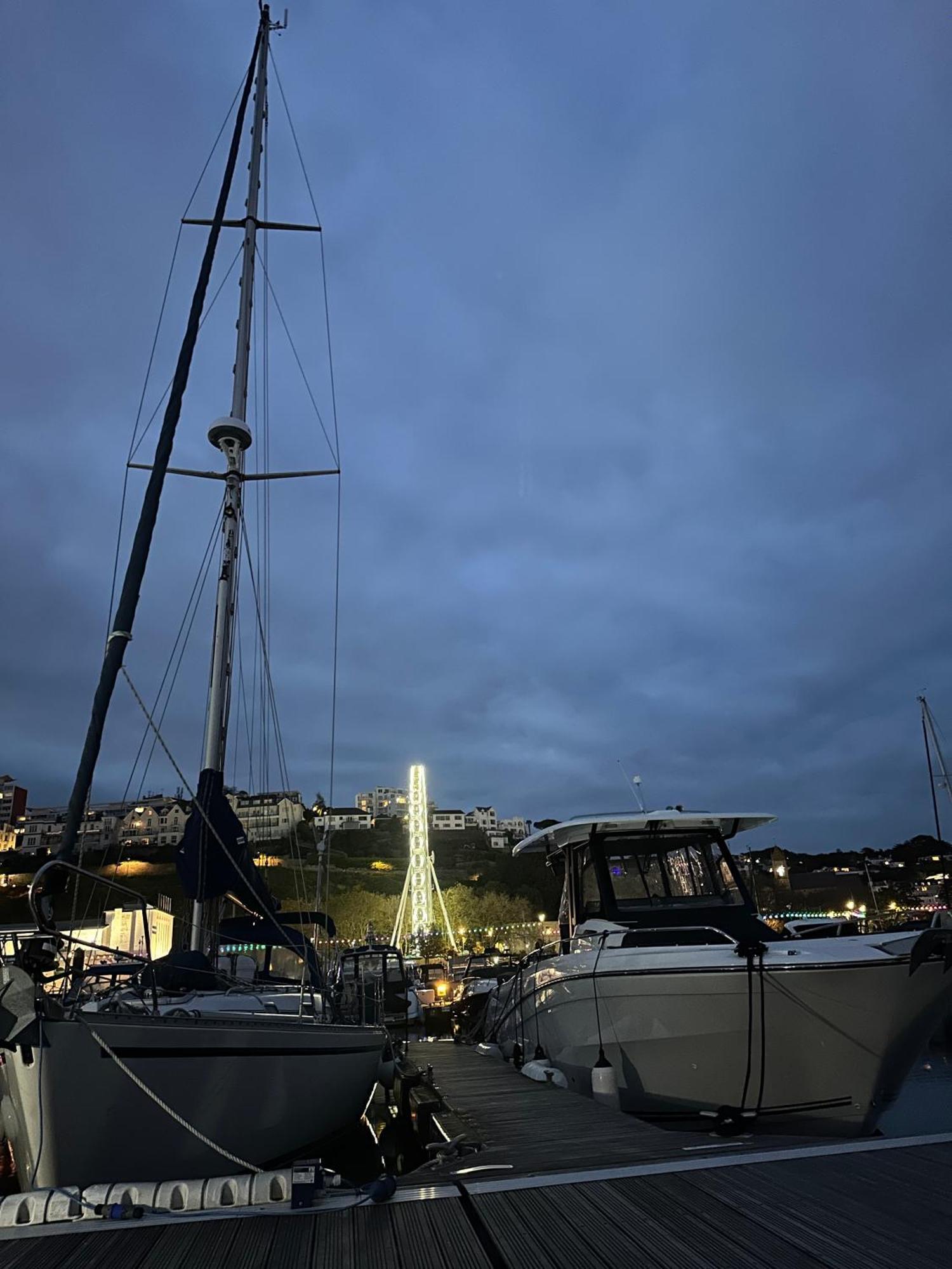 Boat Accommodation Ltd Torquay Eksteriør bilde