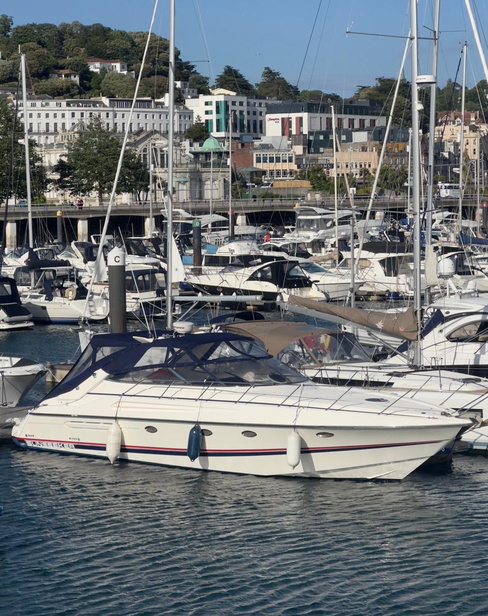 Boat Accommodation Ltd Torquay Eksteriør bilde